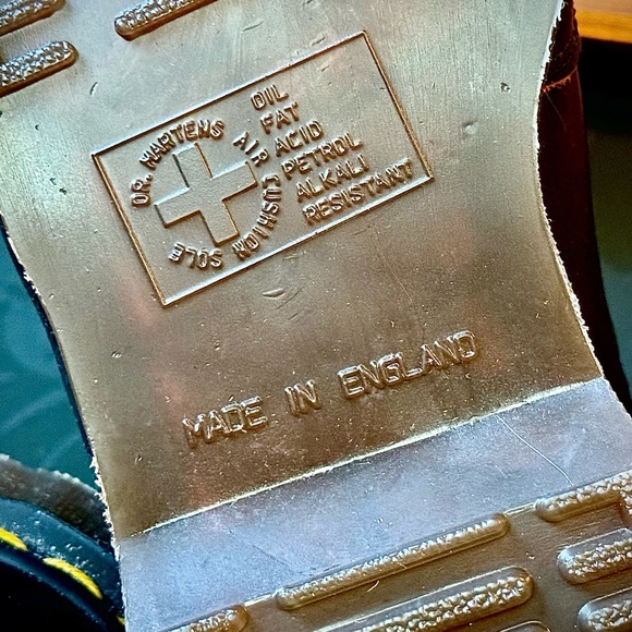 2976 VINTAGE MADE IN ENGLAND CHELSEA BOOTS (US MENS 10) - Picture 7 of 7